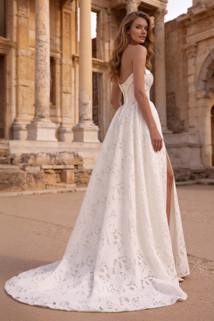 Robe de mariée DIANELA DI MARINO 6506 Ubaldia +bolero