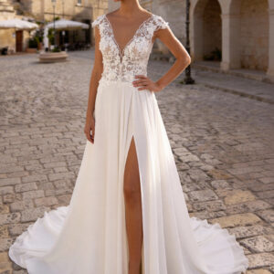 Robe de mariée MONICA LORETTI 8419 Polinnia