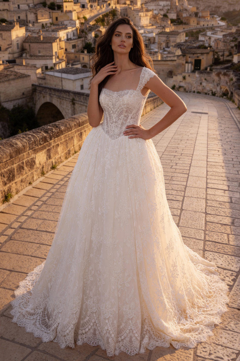 Robe de mariée MONICA LORETTI 8422 Zaira