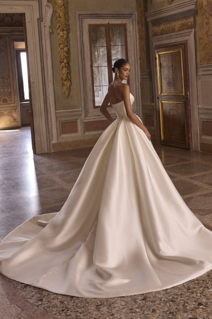 Robe de mariée SECRET GARDEN 63234 Lilia